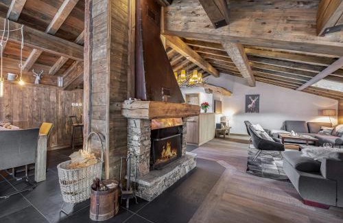 Le Praz Chalet De Esquí | Chalet élégant à Courchevel Le Praz avec spa, cheminée et services inclus - FR-1-568-35