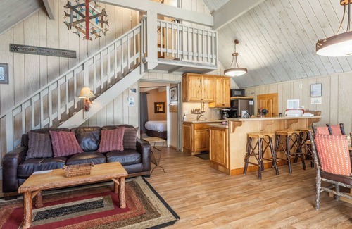 Mammoth Lakes Chalet De Esquí | Esquí en / esquí fuera de la cabina Talud - Chalet # 10