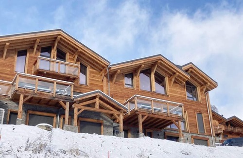 Les Deux Alpes Chalet De Esquí | CHALET 180 m2 HAUT STANDING 10/12 PERSONNES AUX DEUX ALPES AVEC PISCINE