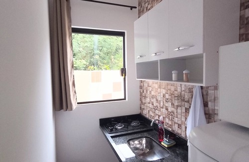 Caraguatatuba Chalet De Esquí | Chalet 2 🏠 private kitchen in gated community! OPENING! First floor