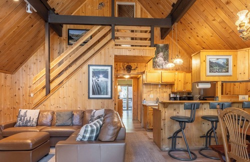 Mammoth Lakes Chalet De Esquí | Ski In / Ski Out Slope Cabina lateral - Chalet # 23