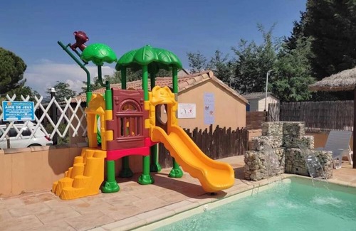 Massillargues-Attuech Chalet De Esquí | Chalet 3 étoiles - Piscine - eebicd
