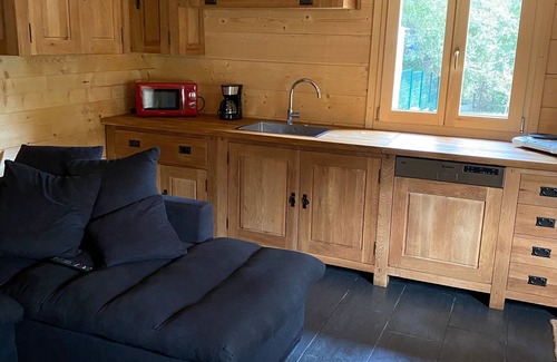 Canohes Chalet De Esquí | Chalet de 40 m2 y una dependencia de 20m2.