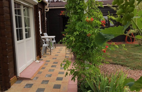 Millebosc Chalet De Esquí | casa de 40m2; 5 cama, gran terraza y Jadin frente del bosque de Eu