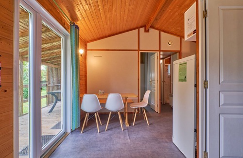 Mens Chalet De Esquí | Chalet "5 Personnes 302" con piscina compartida y terraza compartida