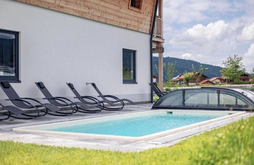 Inzell Apartamento | Chalet 5 with sauna and summer pool for max. 8 people