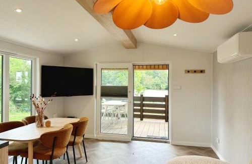 Sint Maarten Chalet De Esquí | Chalet 503a op Recreatiepark De Wielen