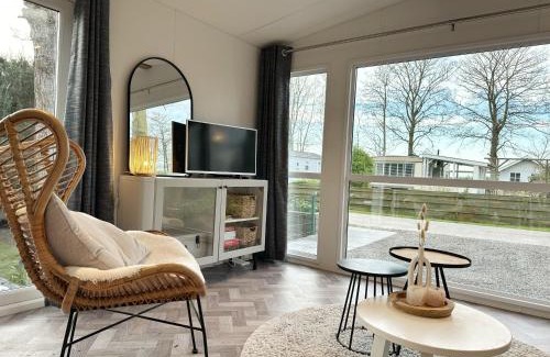 Sint Maarten Chalet De Esquí | Chalet 531a op Recreatiepark De Wielen