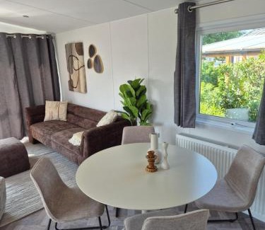 Sint Maarten Chalet De Esquí | Chalet 549 op Recreatiepark de Wielen