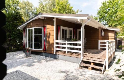 Sint Maartensvlotbrug Chalet De Esquí | Chalet aan de kust