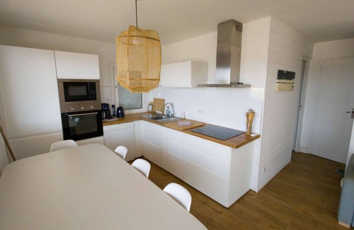 Gruissan Plage Chalet De Esquí | Gran chalet con jacuzzi 1ª línea de mar, en la playa vista al mar 10 p