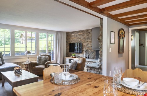Lauterbrunnen Casa | Chalet am Schärm by Interhome