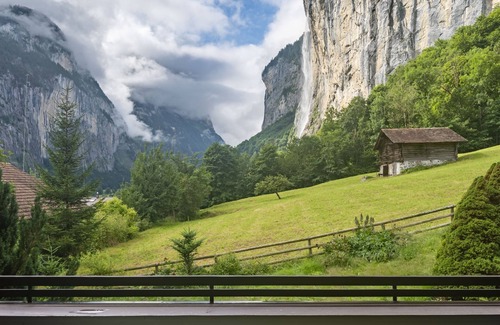 Lauterbrunnen Casa | Chalet am Schärm by Interhome