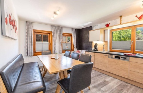 Aich Casa | Chalet am See by myNests - Holiday home, 3 bedrooms, 2 bathrooms