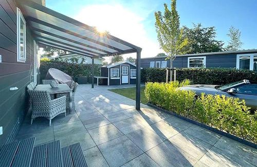 Lathum Apartamento | Chalet am See