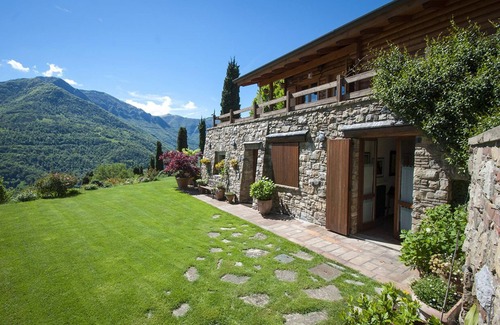 Ranzanico Apartamento | CHALET and Country cottage for 8 people