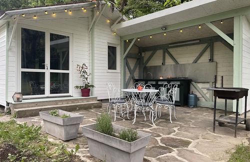 Serilhac Chalet De Esquí | Chalet au Bord de Létang, Proche de Sites Touristiques du Lot et de la Dordogne