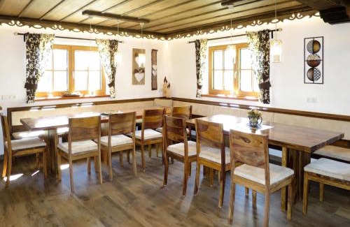 Forstau Chalet De Esquí | Chalet Aualm-1 by Interhome