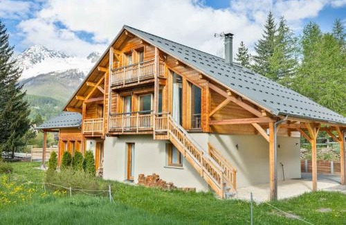 Monetier-les-Bains Chalet De Esquí | Chalet Authentique Près du Village, 5 Chambres, Balnéo - FR-1-808-2
