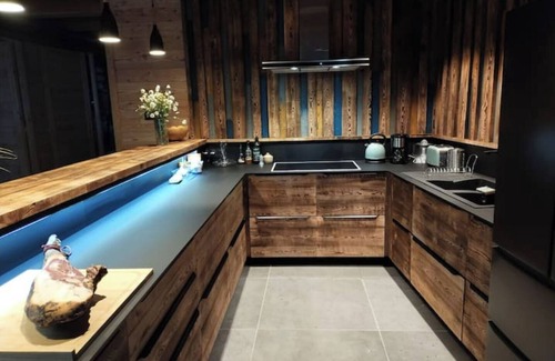 Le Serre Barbin Chalet De Esquí | Chalet Avec Jacuzzi 13 Personnes