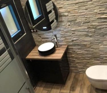 Anthy-sur-Leman Chalet De Esquí | Chalet avec SPA et étang à proximité du Lac