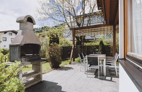 Schuttdorf Casa | Chalet Badia in Zell am See