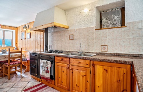 Primiero San Martino di Castrozza Chalet De Esquí | Chalet 'Baita Valmesta' with Mountain View, Private Terrace and Private Garden