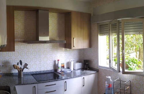 Montalvo Chalet De Esquí | Chalet playa Montalvo,Sanxenxo,para 6 personas,jardin privado,admitimos mascotas