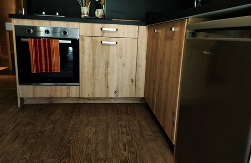 Superbolquere Chalet De Esquí | Parte inferior del chalet en un lugar tranquilo cerca de las laderas Pirineos 2000