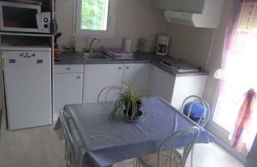 Pionsat Chalet De Esquí | Chalet bungalow, acceso a Internet y los balnearios, a un precio bajo