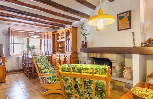 El Montmell Chalet De Esquí | Chalet 'Ca La Rosalia' con vistas a la montaña, piscina privada, jardín y Wi-Fi