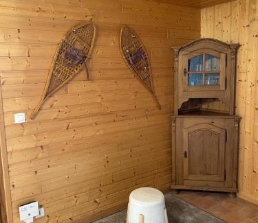 Besse-et-Saint-Anastaise Chalet De Esquí | Chalet- Capacité 8/10 pers au cœur de la station