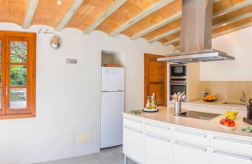 Soller Chalet De Esquí | Chalet Casa Futbol con vista a la montaña, piscina, Wi-Fi, A/C, terrazas y jardín