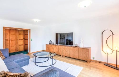 Ollon Chalet De Esquí | Chalet Champ de Brent by Interhome