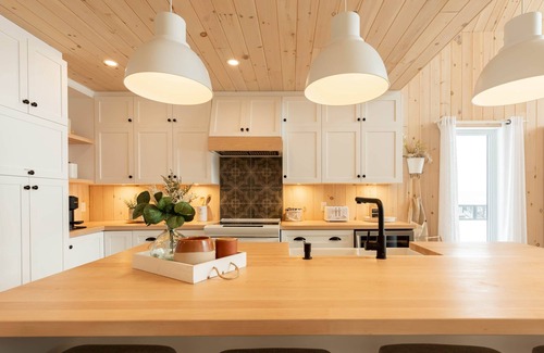 Chertsey Chalet De Esquí | Chalet Chardonnay - Spa | Wood fire places | Yellow Lake