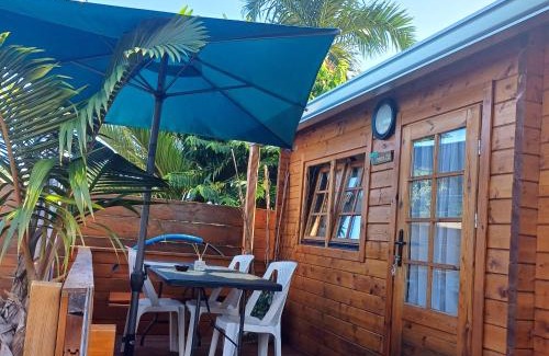 Etang Sale Les Bains Chalet De Esquí | Chalet charmant à L'Étang-Salé avec terrasse
