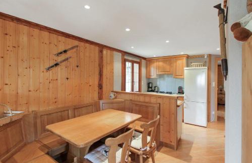 Stosswihr Chalet De Esquí | Chalet charmant à Stosswihr avec vue sur montagne + balcon