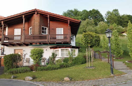 Haarbach Apartamento | Chalet-chip-in: Der Perfekte Ausgangspunkt für Euren Golfurlaub