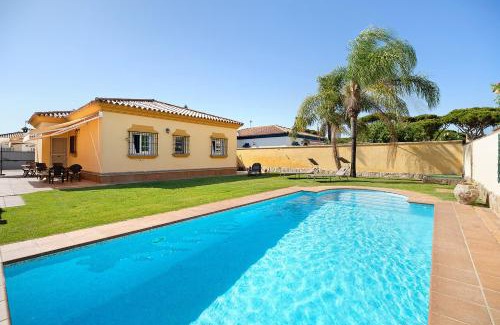 Los Gallos-Cerromolino Casa | Chalet con piscina en la Barrosa