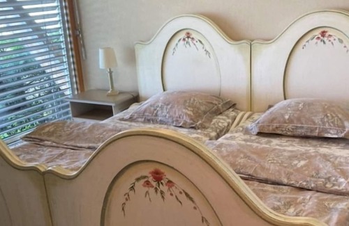 Caux Casa | Chalet Coin de Paradis by Interhome
