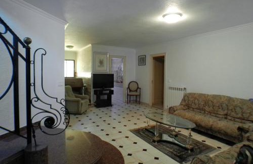 San Vicente del Raspeig Casa | Chalet con piscina Umut Homes