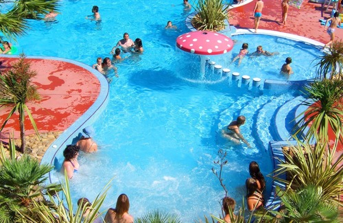 Agde Cabina | Chalet cosy proche Commerces et Plage!
