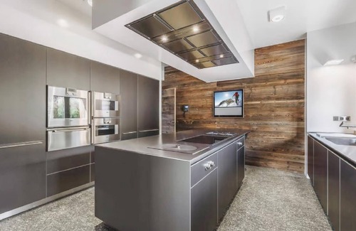Le Praz Chalet De Esquí | Chalet Courchevel with 6 spacious bedrooms
