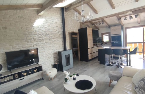 Viuz-en-Sallaz Chalet De Esquí | Chalet de charme déco montagne chic entre Geneva, Annecy et ski stations