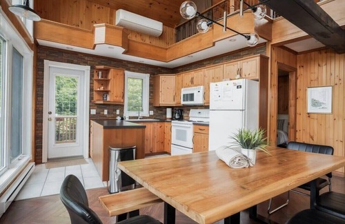 Chertsey Cabaña | Chalet de la rivière d'Amance avec Spa
