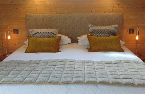 Azet Hotel | Chalet de Laethy, alojamiento y desayuno y spa privado