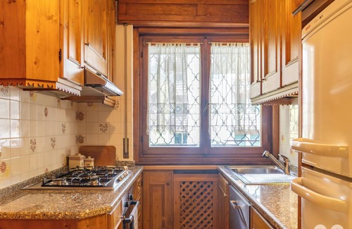 Cortina d'Ampezzo Historic Centre Apartamento | Chalet del Boite: Alpine elegance with a view, in the heart of Cortina