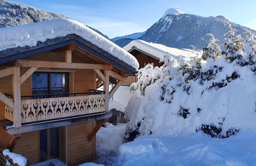 Morzine Chalet De Esquí | Chalet Delphinette, Morzine, Ski, Private Jacuzzi