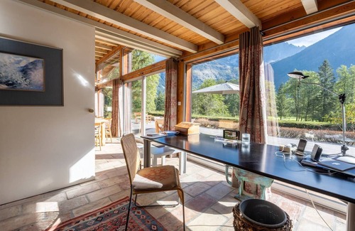 Les Praz-de-Chamonix Chalet De Esquí | Chalet Des Drus - view on the mountains