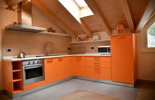 Tesero Chalet De Esquí | CHALET DOLOMITES BREATHTAKING VIEW FIEMME VALLEY three apartments